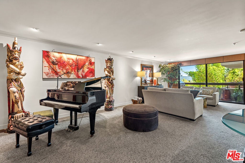 Photo of Listing #25568009