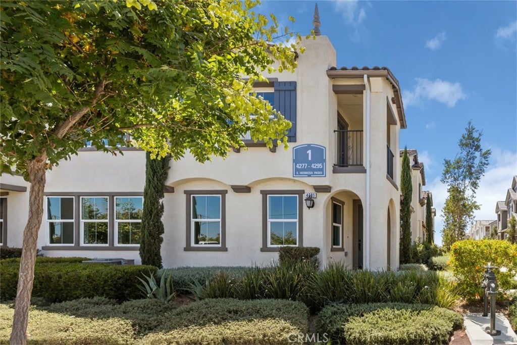 Photo of Listing #IV25164524