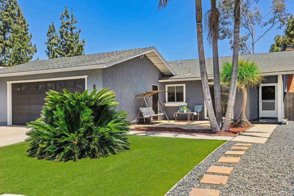 Photo of Listing #PTP2505557