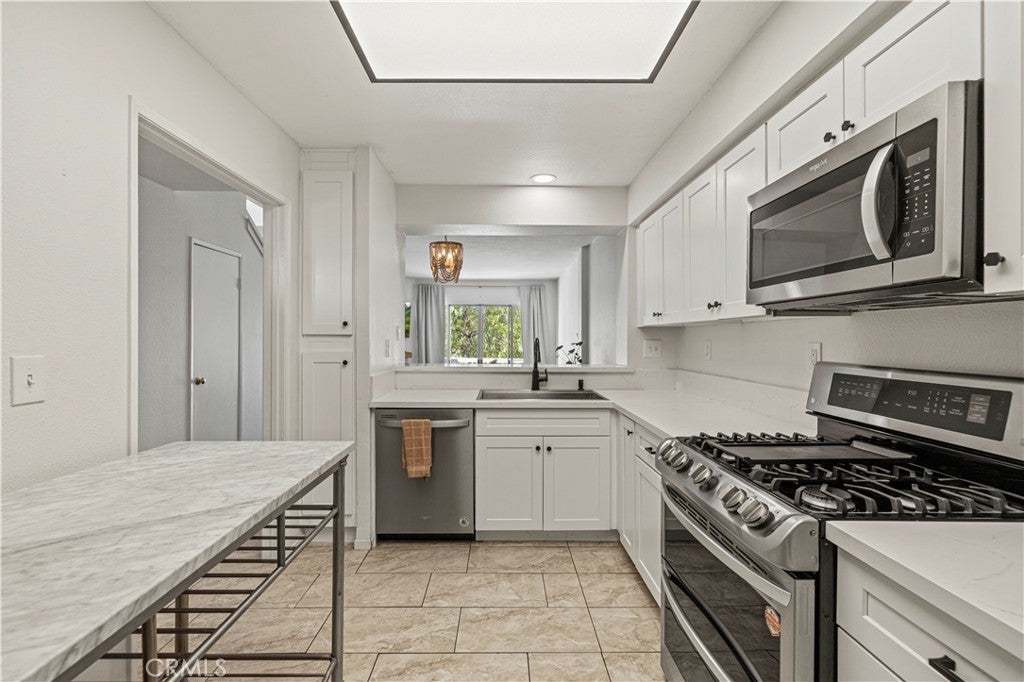 Photo of Listing #SR25163881