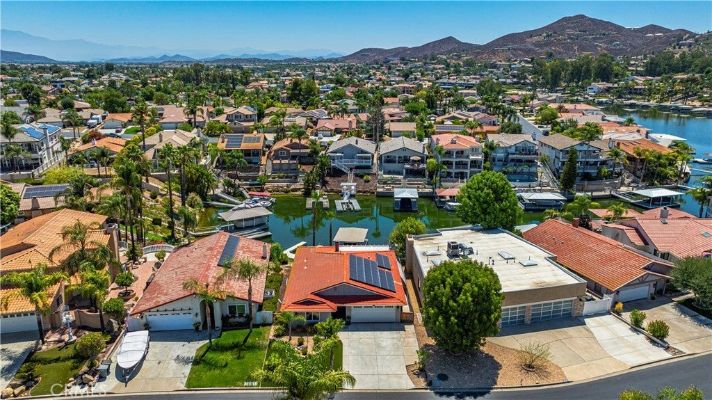 Photo of Listing #IV25165318