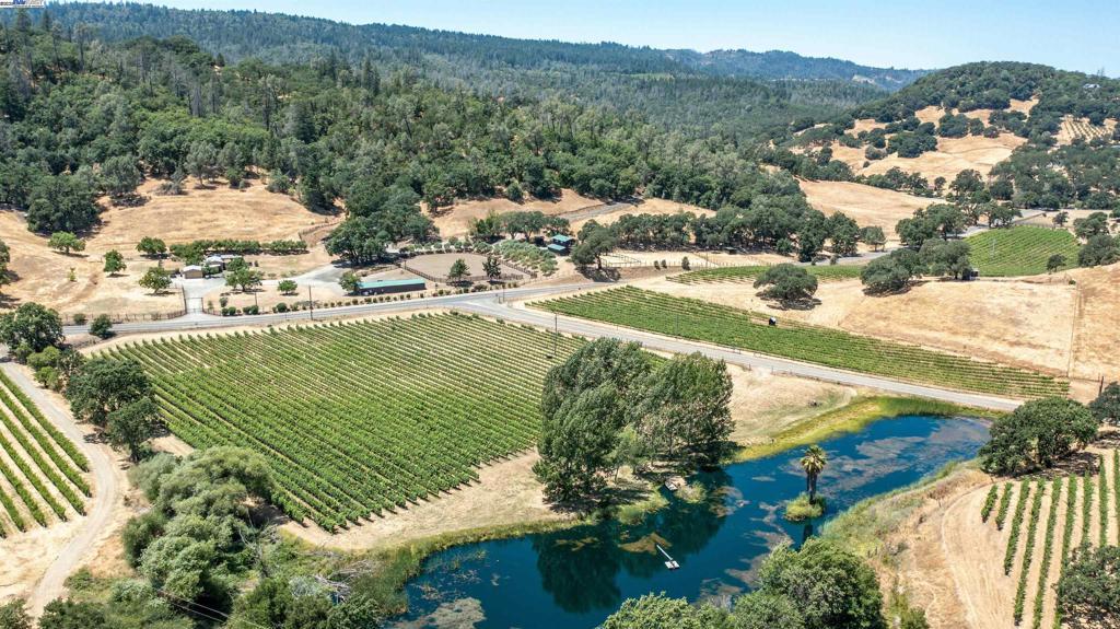 Photo of Listing #41105740