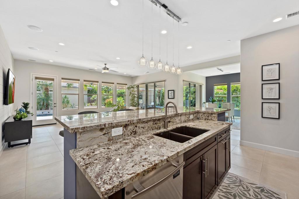 Photo of Listing #219133114DA