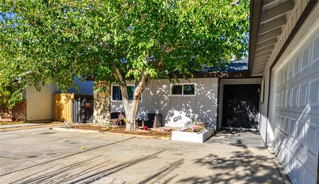 Photo of Listing #HD25166472