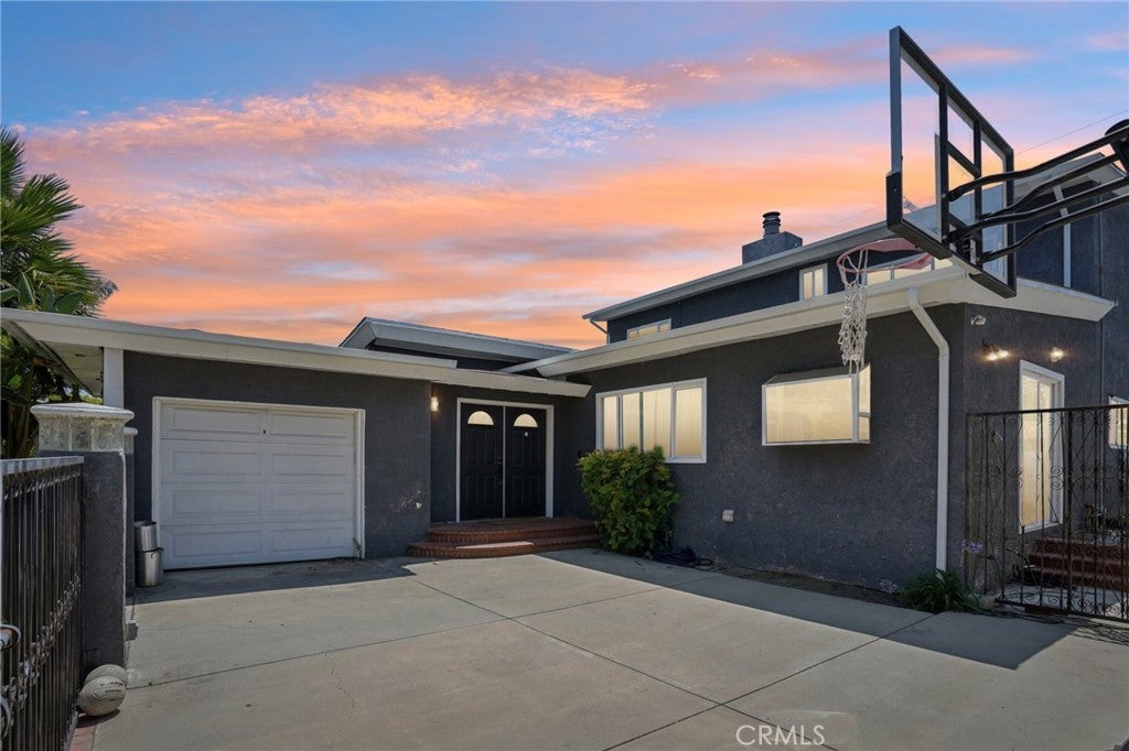 Photo of Listing #RS25059741