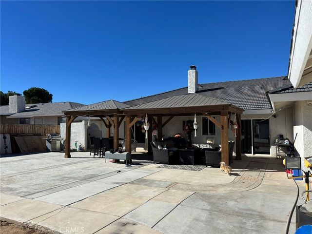 6995 Summit Valley Road, Hesperia