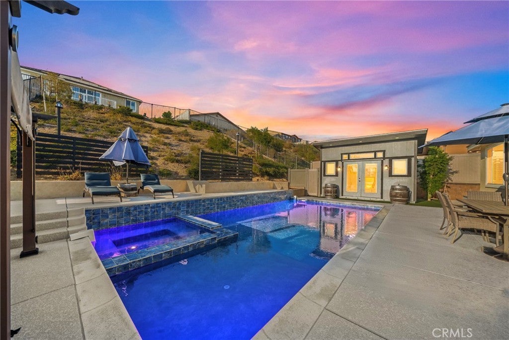 Photo of Listing #SW25167178