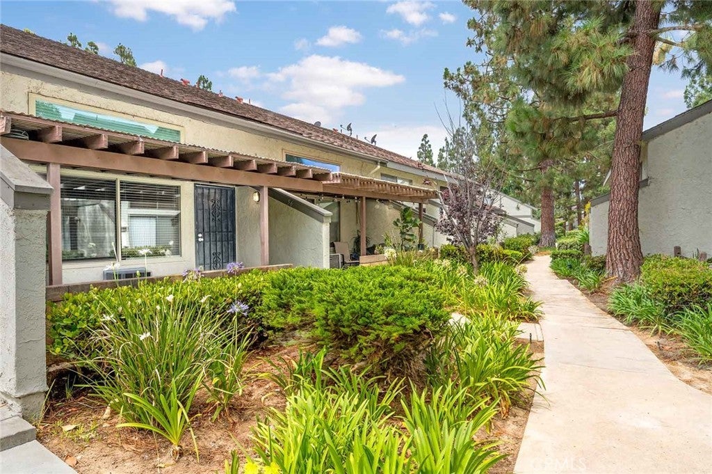 21309 Norwalk Boulevard 56, Hawaiian Gardens