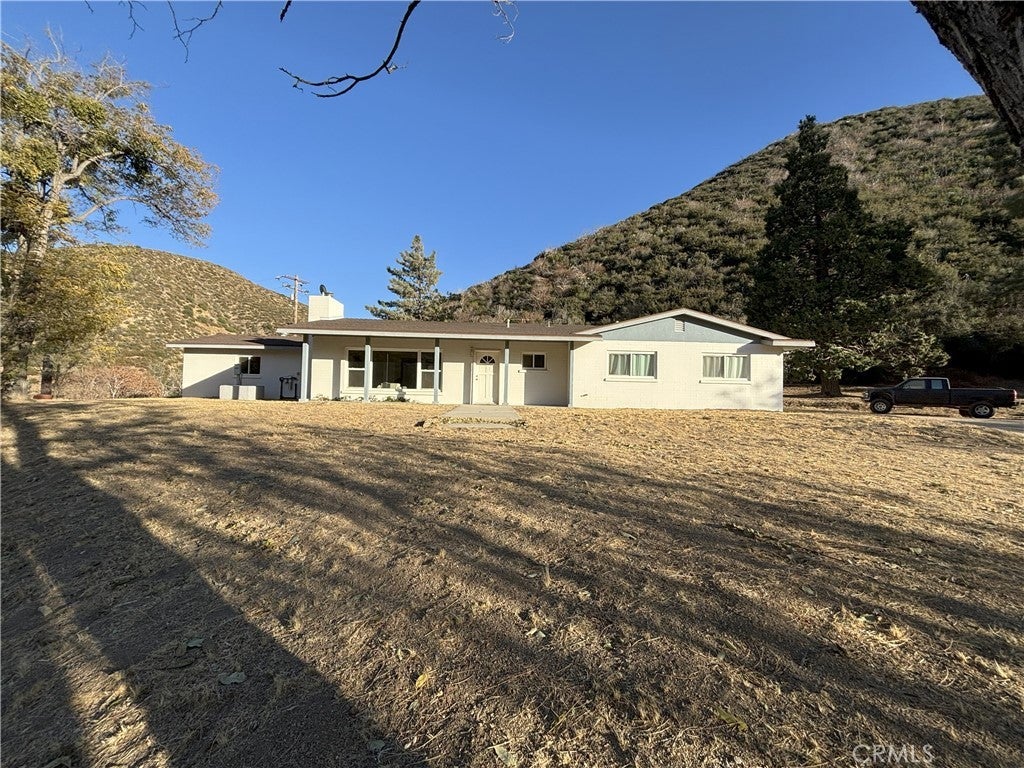 42930 Lake Hughes Road, Lake Hughes