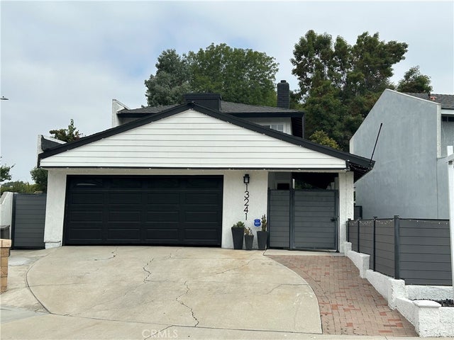 13241 Oakwood Lane, La Mirada