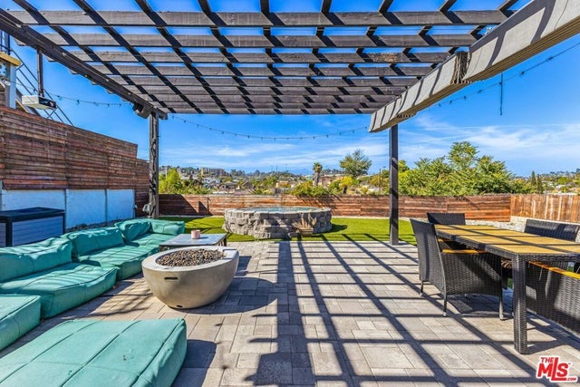 4017 Michigan Avenue, Los Angeles