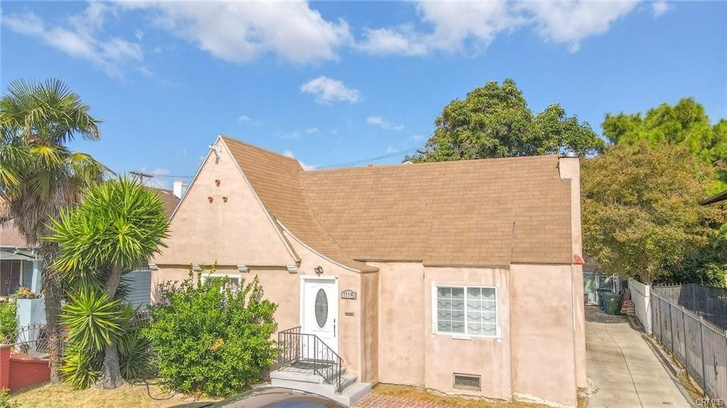 Photo of Listing #RS25168163