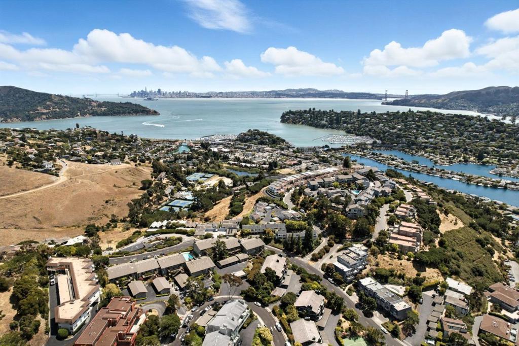 Photo of Listing #ML82016005