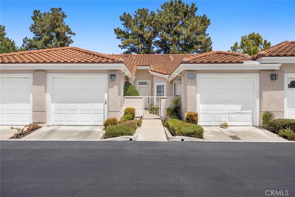 21658 Paseo Maravia, Mission Viejo