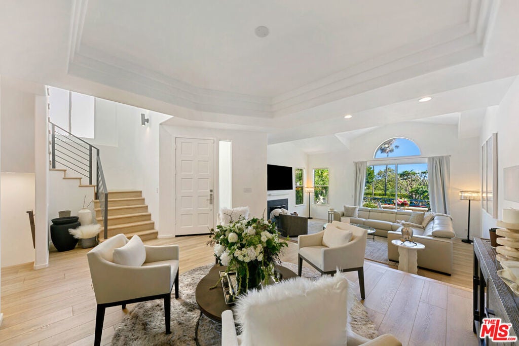 Photo of Listing #25570393