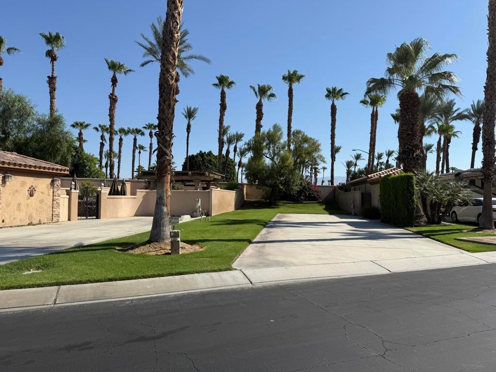 80501 Avenue 48 # 23, Indio