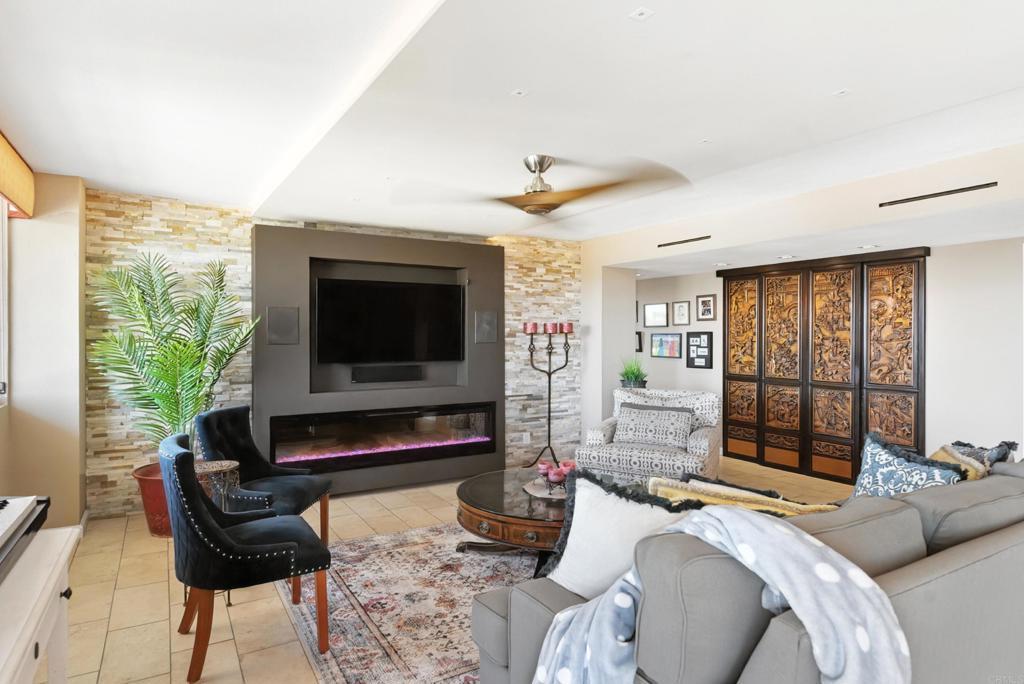 Photo of Listing #NDP2507391