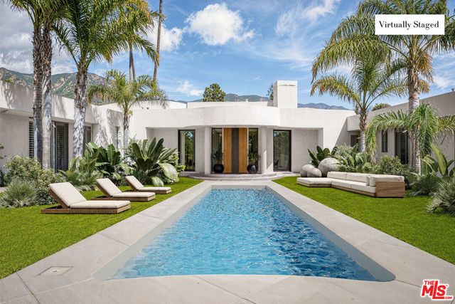 526 Crocker Sperry Drive, Montecito