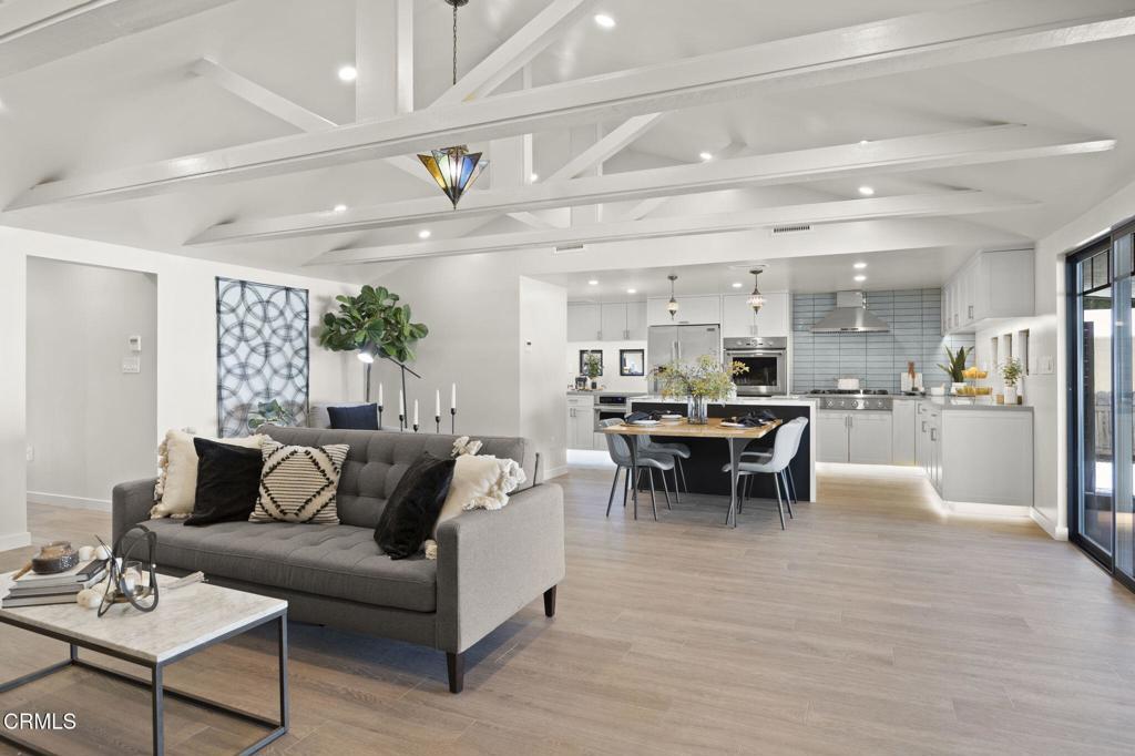 Photo of Listing #V1-31412