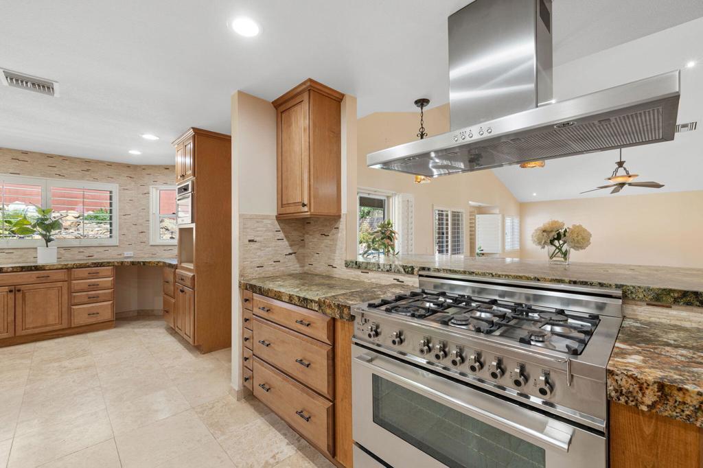 39165 Regency Way, Palm Desert