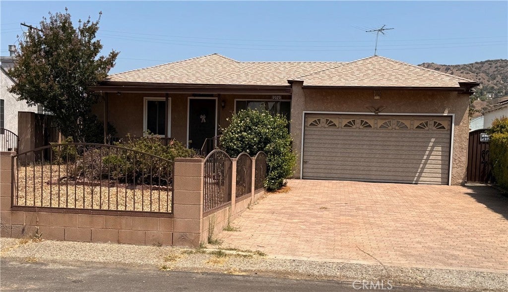 Photo of Listing #PW25165307