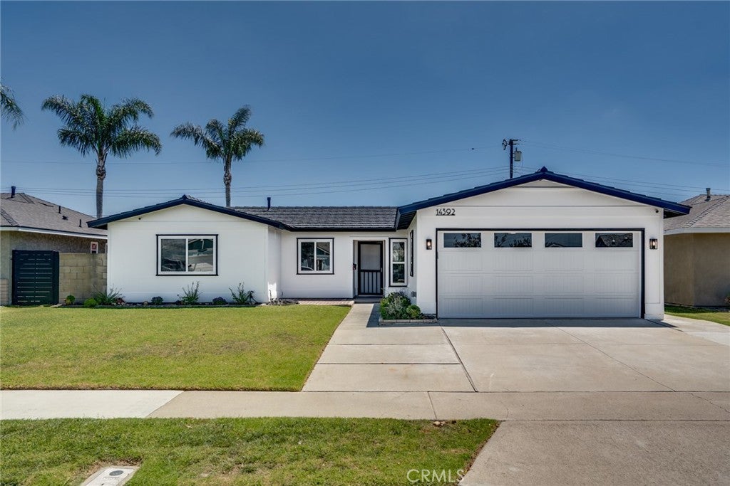Photo of Listing #OC25170679