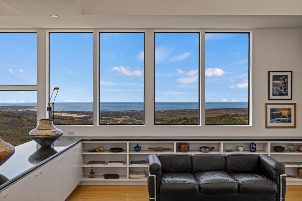 Photo of Listing #ML82016406