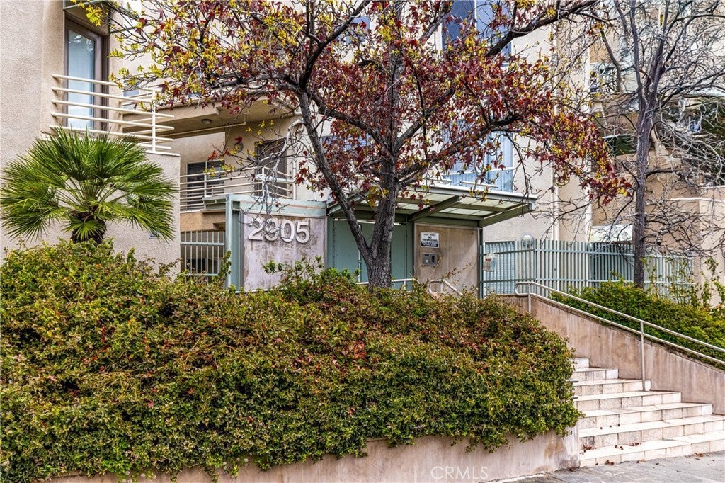 2905 Montrose Avenue 318, La Crescenta