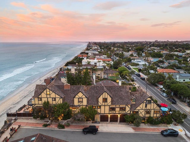 200 Neptune Avenue, Encinitas.