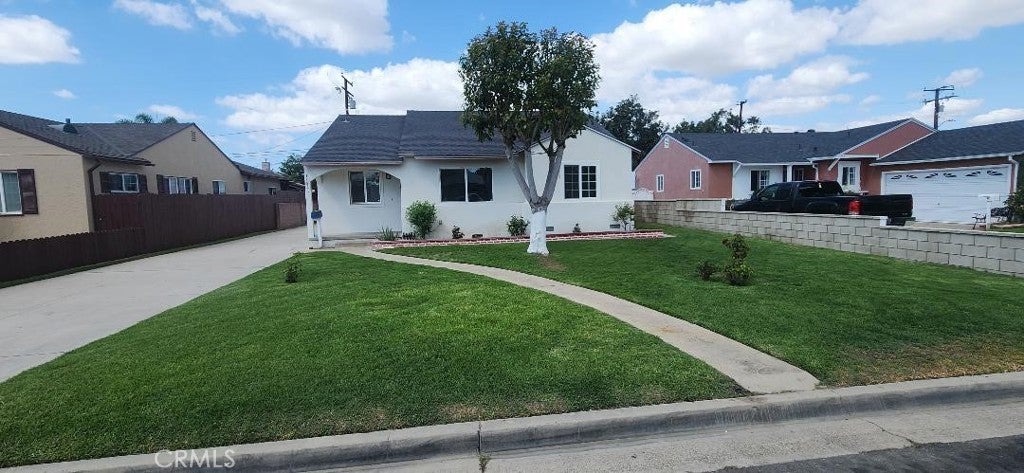 Photo of Listing #PW25172921