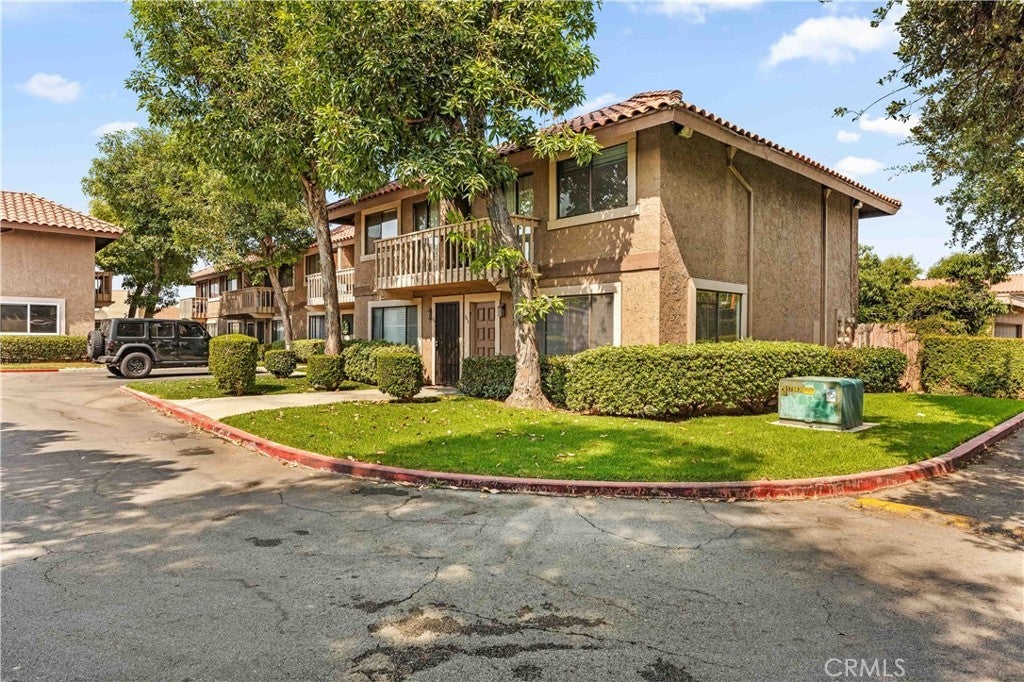 Photo of Listing #DW25173080