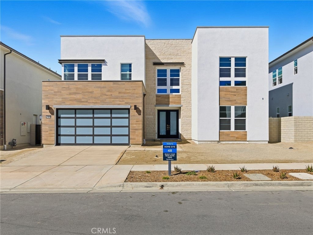 Photo of Listing #SR25172176