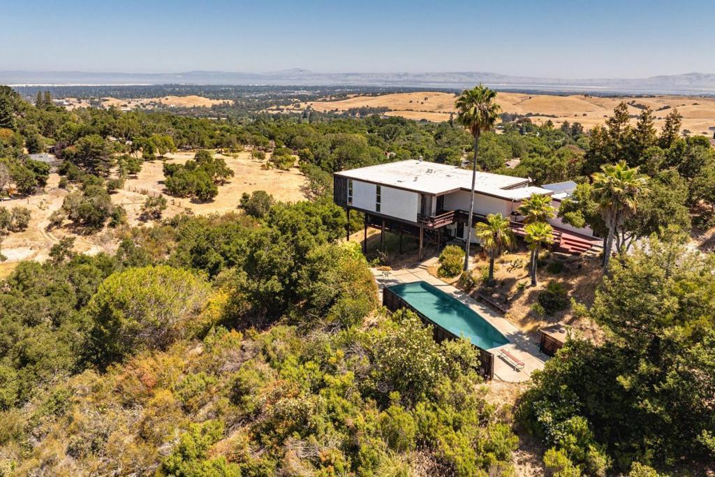 Photo of Listing #ML82012992