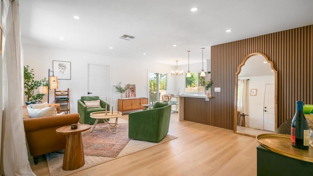 Photo of Listing #219133500DA