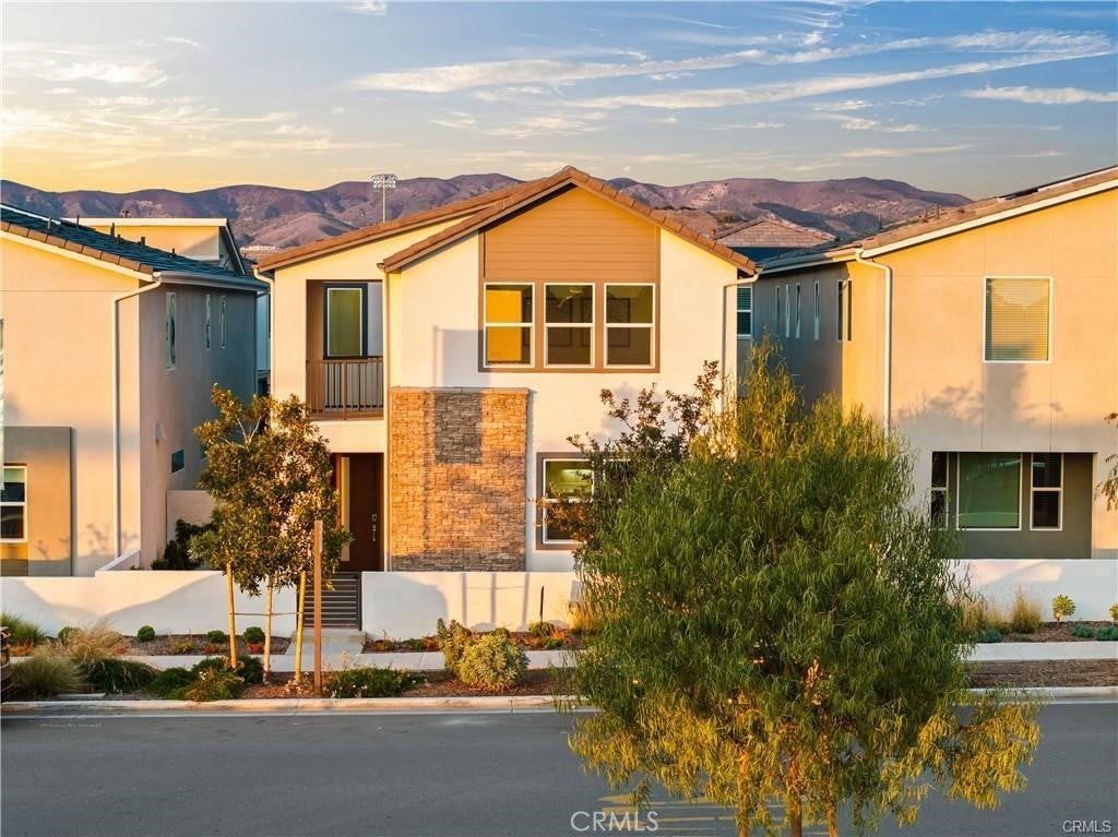 Photo of Listing #OC25159029