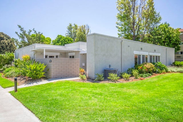 2372 Via Mariposa # B, Laguna Woods