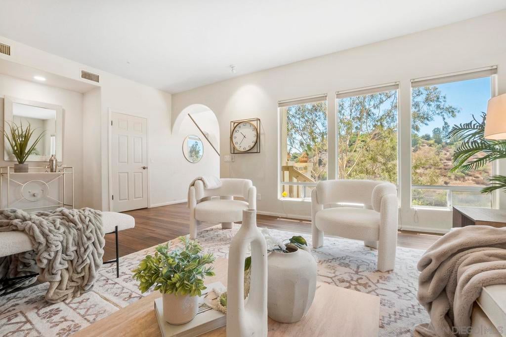 Photo of Listing #250035255SD