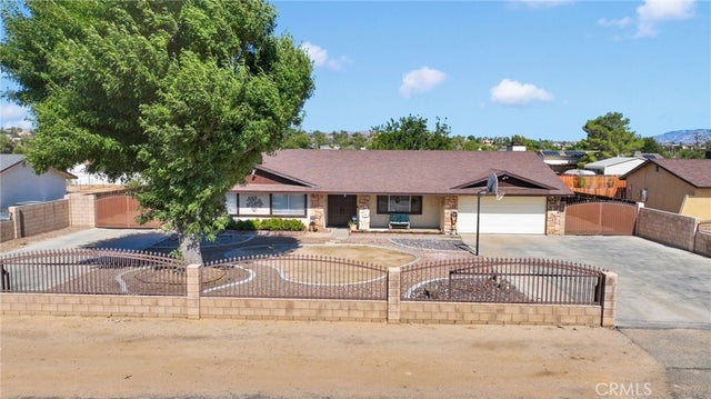 13955 Cuyamaca Road, Apple Valley