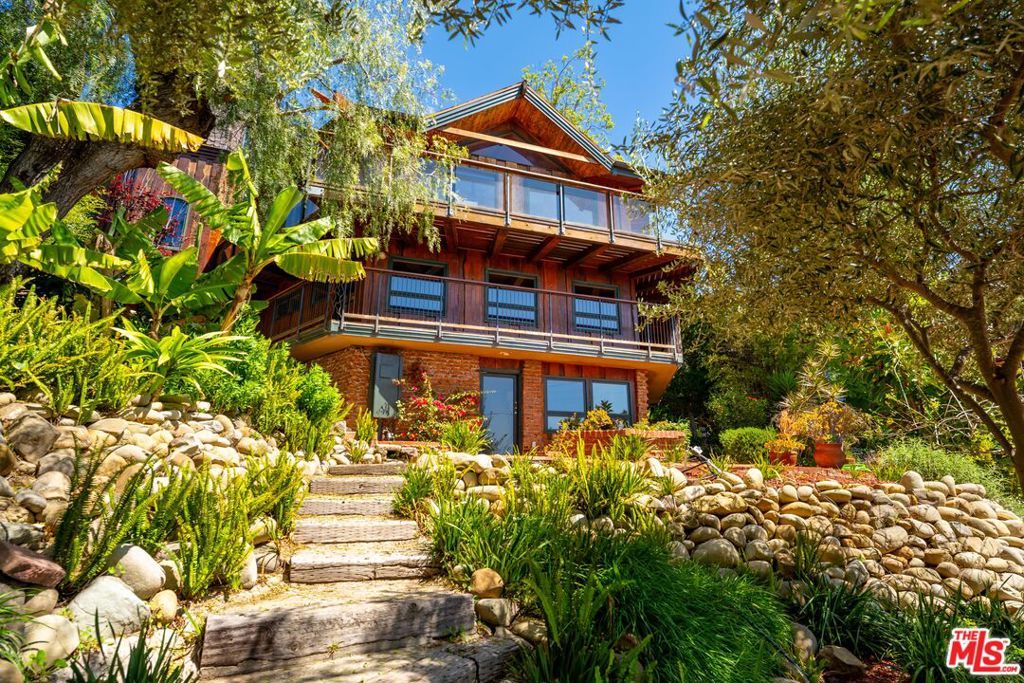 Photo of Listing #25572931