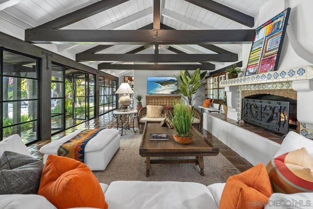 17507 Los Morros, Rancho Santa Fe.