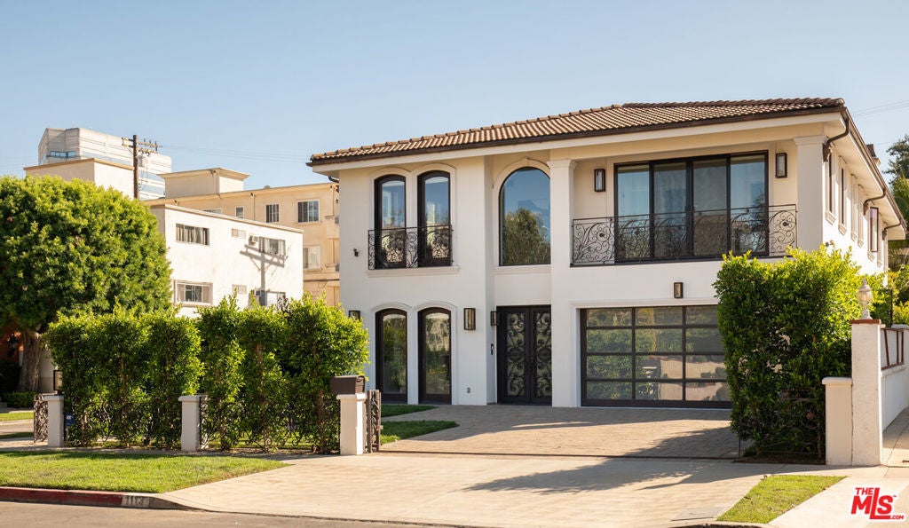 Photo of Listing #25573057