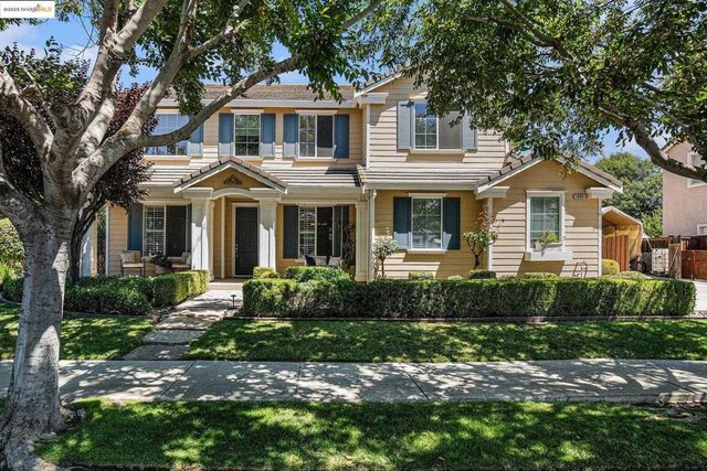 2986 Atherton Pl, Brentwood