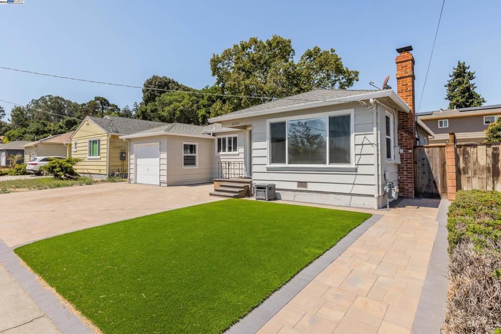 21259 Hobert St, Castro Valley