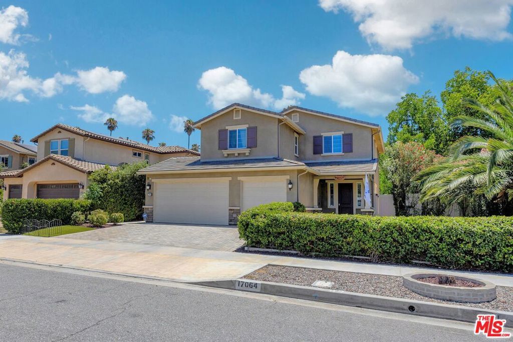 Photo of Listing #25573765