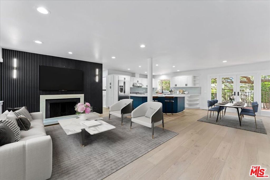 Photo of Listing #25573835