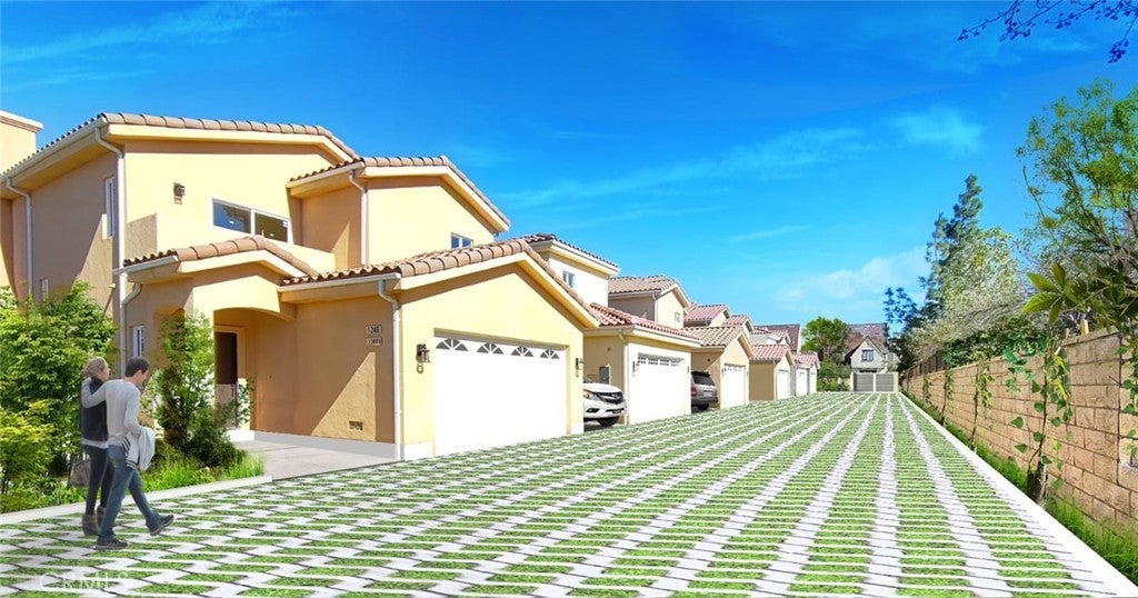 Photo of Listing #DW25176509