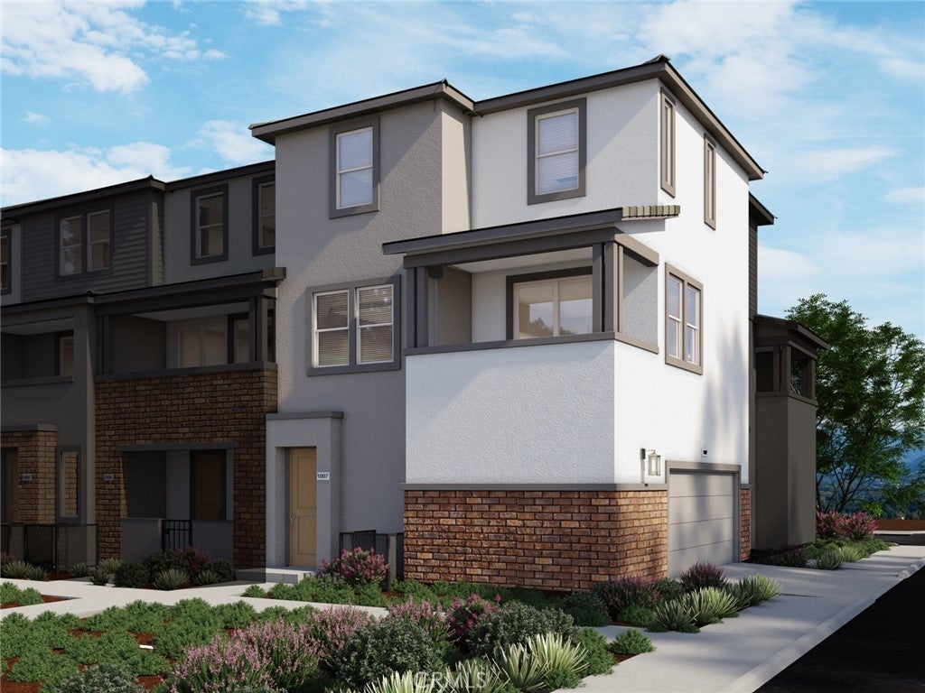 1589 Stratus Drive, Pomona