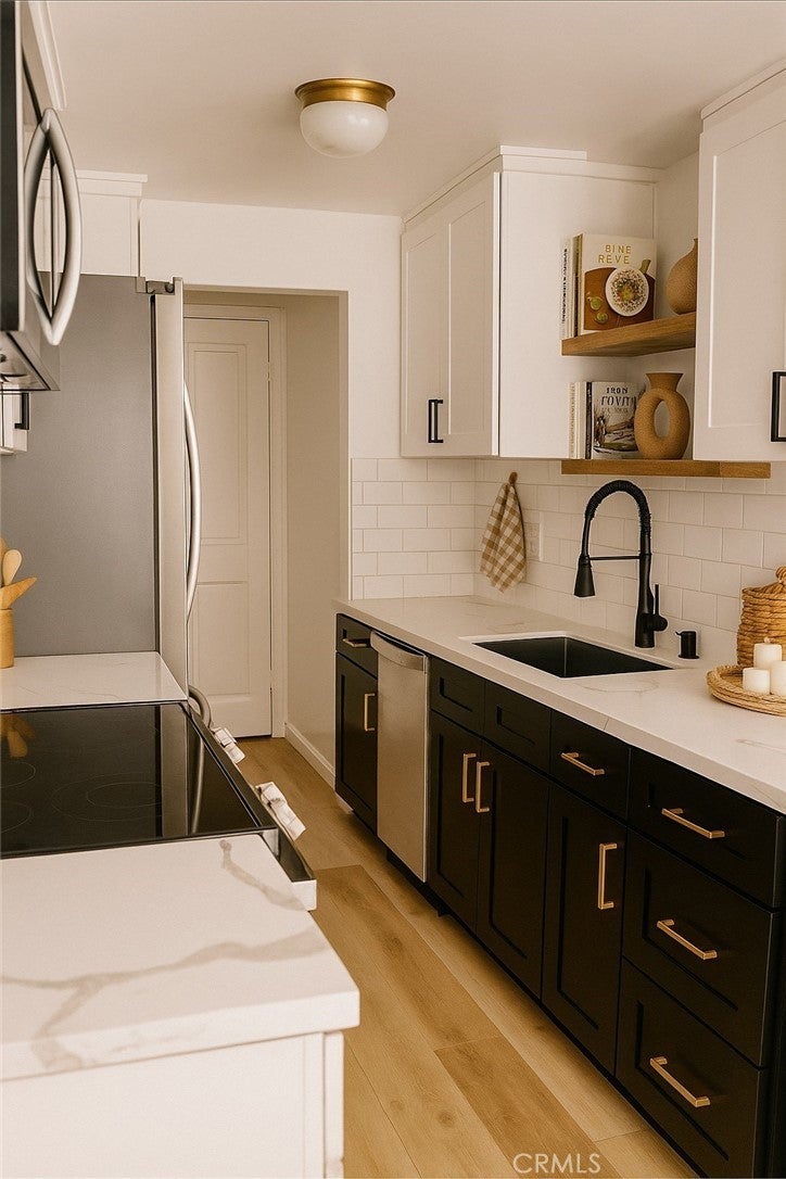 Photo of Listing #SR25175592