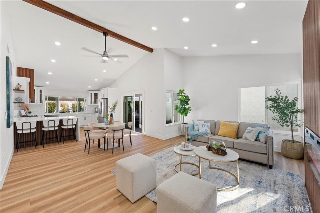 Photo of Listing #PW25169227