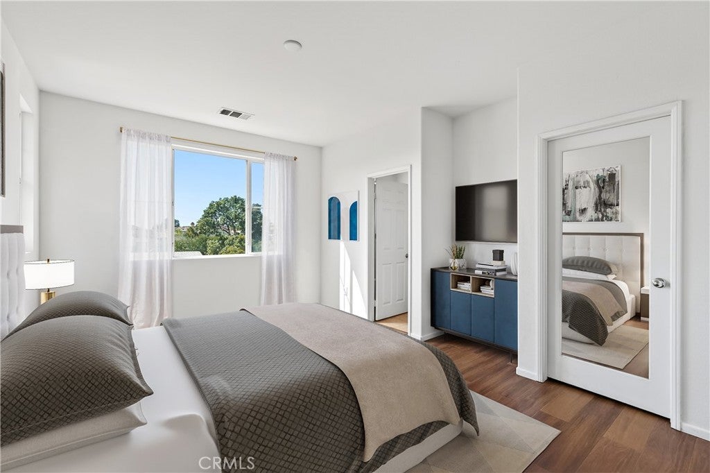 Photo of Listing #RS25176205